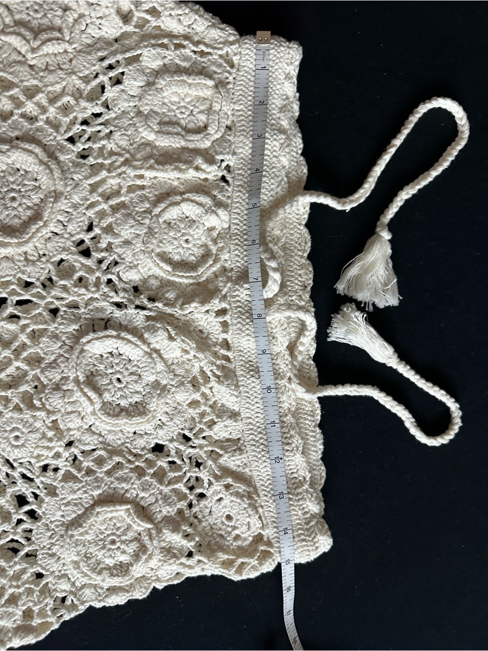 Revolve Tularosa Zephyr Crochet Drawstring Shorts White ivory Large - Picture 11 of 14